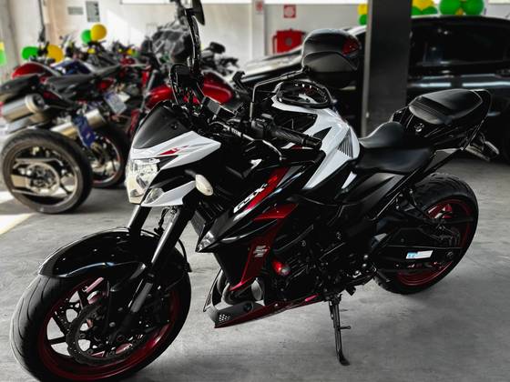 SUZUKI GSX-S750ZA SUZUKI GSX-S750ZA